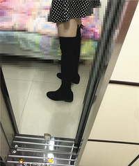 �Ƽ�һ˫�����ݵĹ�ϥѥ���Ͻ����ʸв���������Ͳ��·������