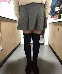 һ�ٶ��򵽶̴������ϸ���ȵĹ�ϥѥ��һ�ŵŷǳ��ô������봩��