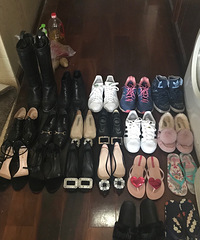 ���żҵ�Ь��һ���շ����Լ�����ô��˫Ь