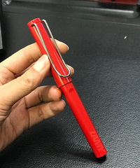 �����յ��ĵ�һ��ʥ���������������͵ģ���Ȼ��С������ܿ���