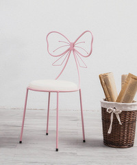 ������Ů�ı�׼������ǹ����һ����ɹɹ��Ů�İ�