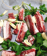 黑胡椒香烤牛肋、肉串