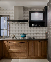 美醉了的雾霾蓝,原木色配小白砖超搭