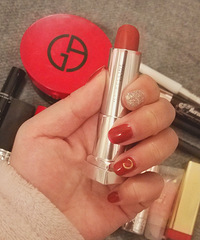 һ���ױ���ƺ����ʺ϶���ķ�Ҷ�죬������ƽ�������