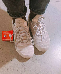 �ں�������˫�Ϳˣ��þ�û��������˶�Ь