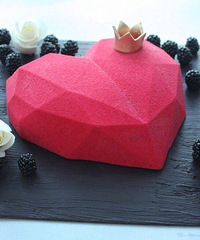 ���Խ��������Ʒ����������ʵ��꣬�Ź��۸��˾��û��Ǹ���