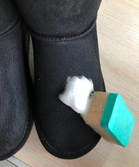 买了洗雪地靴的神器,几分钟就把脏脏的雪地靴洗干净了