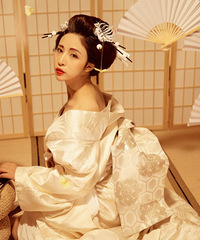 �״γ����ռ˷��д��   ͼƬ�����Լ�����ͼ����P�ģ�