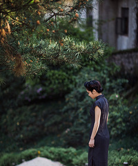 һ����Լ����װ���˶���Ů�ӵ��Σ����۹�Ȼ���������ĺ����ʵ�