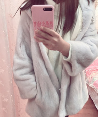 今年冬天我穿的这些外套保暖又好看!特别是这件羽绒服,很显瘦