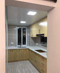 ��ƫ�ı�ŷ�磬�ڵ���ײײ�����ڱ�ҵ