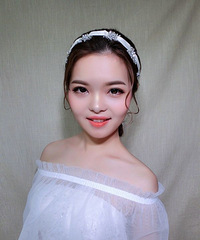 ȥ��ױ��Ȼ���������ֳ���ѧ����С������α�þ�������