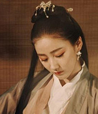 高颜值舞蹈老师是汉服控,把家人也带“入坑”