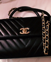 ���������е�һ�������̣�СţƤ���ɸд����ۣ��ٴ��ޱ�