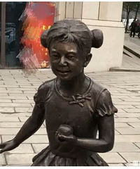 何炅版哪吒雕塑,哈哈哈哈哈