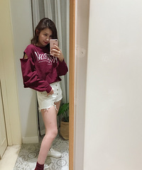 好不容易有时间逛街买买买,囤了几套好看的春装