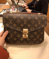 LV�ʲ����ˮͰ����ѡ�ĸ����ĸ���ʵ�ø��ÿ���