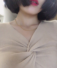 买了件显身材的针织衫,A杯穿上再也不是飞机场了【今天穿什么】