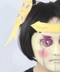 男子cos王者荣耀小鲁班太惊悚