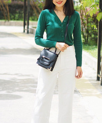 重庆哪里有这件优衣库针织衫卖?好好看啊