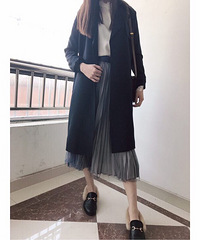 今天是office lady,穿了一件显瘦的风衣【今天穿什】