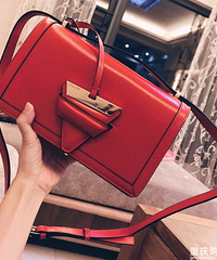 新入手好搭配的罗意威包,皮质也很好