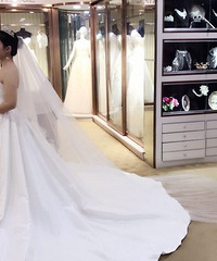 һ�����еĶ�����ʽɴ�ô������ƺ�ɫ���Ʒ�����һ�º���