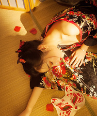 һγ԰ϵд棬 оĪʺԼԭƬ