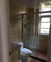 ���쿴���ַ���ò�Ʊ�����·�ˣ����Ǻ�ȷ��������