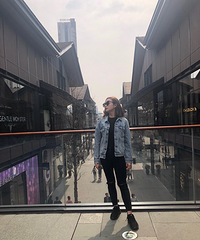 �ֵ�����ϲ���Ĵ��¼����ˣ��Ա��������·������������Ͼ�