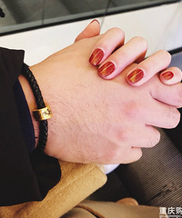 重庆哪个周生生可以买到这个转运珠?多少钱啊?