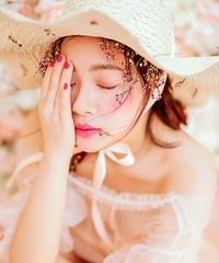 õȵݵʱ΢ֹҲĳ۵Ů