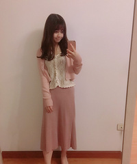 春天就要粉嫩嫩,甜美风里的小性感【今天穿什么】