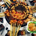 降温吃个火盆烧烤