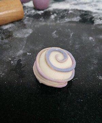 馒头蒸出新花样,棒棒糖馒头娃儿喜欢得不得了