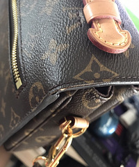 你们真的觉得LV质量好吗?油边不要太严重哦!