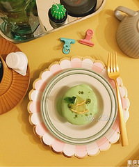 ������һ������С���ߣ����Ĳ�����Ǯ