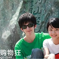 谭松韵竟然有位谈了八年的男友?!