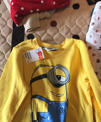 春天就该买,给宝宝买了一大堆衣服,最便宜的才20块,质量也好