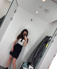 工薪阶层的妹子们,你一般买多少钱的衣服?一条连衣裙3千值得吗