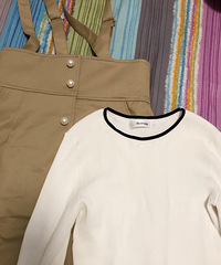 春天最舒服的温柔穿搭,背带裙很显腰身又少女!