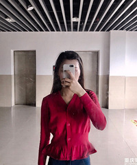 穿开衫的季节,显白显瘦的红色短开衫很适合小个子【今天穿什么】