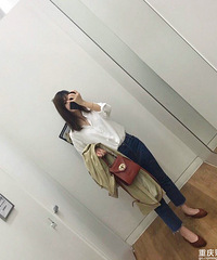 优衣库的白衬衫遇见就不要错过【试衣间随手拍】