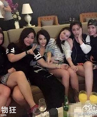 潘玮柏的空姐女友还去过海天盛筵