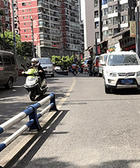 曝光经常在青青佳苑门口乱停车的人