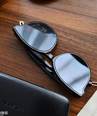 新入手的墨镜