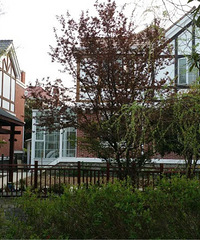 ֻ���������˼䣬�ӻ��ߵ���ɣ�300ƽ��԰�����