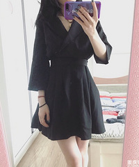 显瘦衬得人很有气质的小黑裙【今天穿什么】