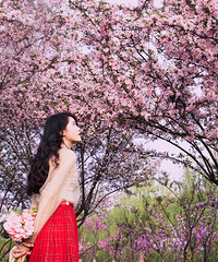 买的超级上镜六套衣服,还有两套彩妆【最近买到最值得的好物】