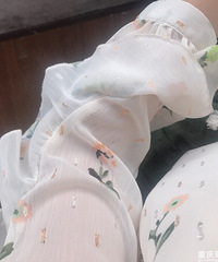 ���˴���µ��·���û������ʧ�������Ͼ���С��Ů�����촩ʲô��